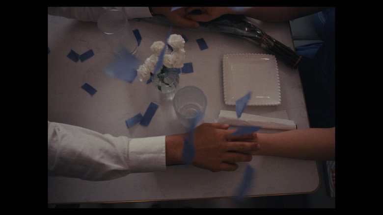 кадр из фильма In Blue