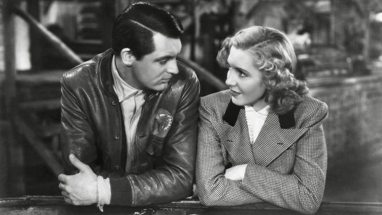 кадр из фильма Только у ангелов есть крылья