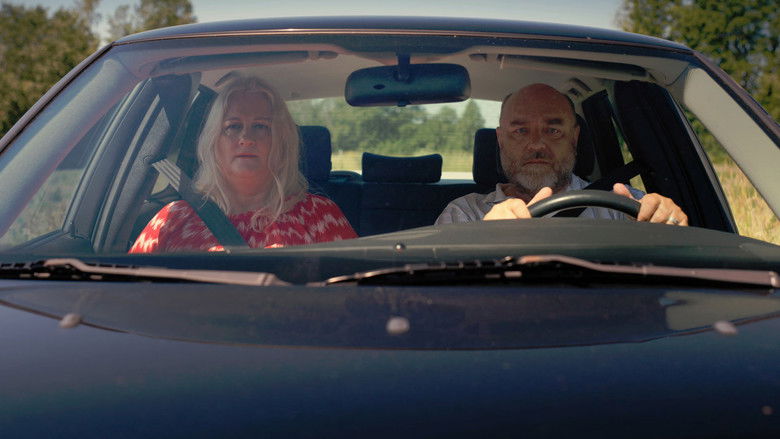 кадр из фильма Matkalla sukulaisten luo Haminaan