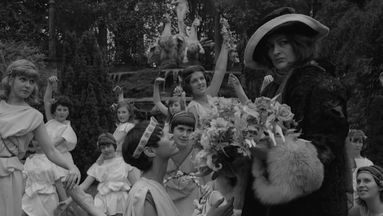 кадр из фильма Isadora Duncan, the Biggest Dancer in the World