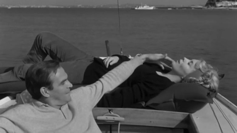 кадр из фильма На французский манер