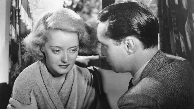 кадр из фильма Опасная