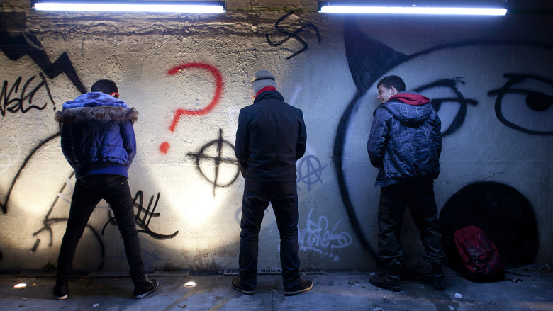 кадр из фильма Los demonios