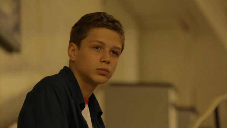 кадр из фильма 14+