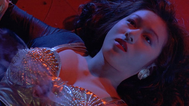 кадр из фильма Роботрикс