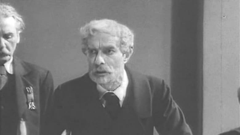 кадр из фильма Зори Парижа