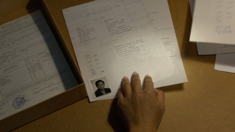 кадр из фильма L'homme de l'ombre