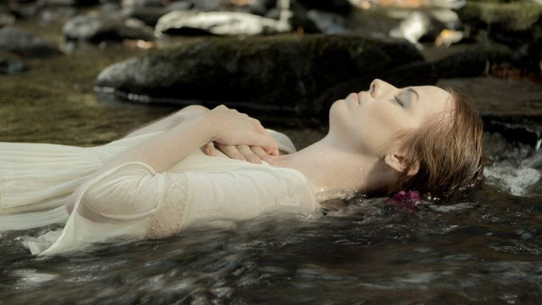 кадр из фильма Living with the Dead: A Love Story