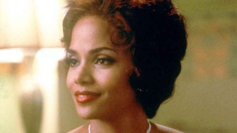 кадр из фильма Почему дураки влюбляются