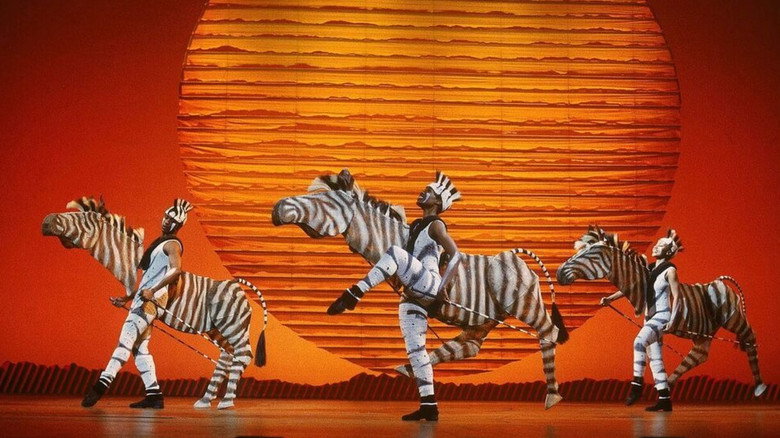 кадр из фильма The Lion King Broadway Musical