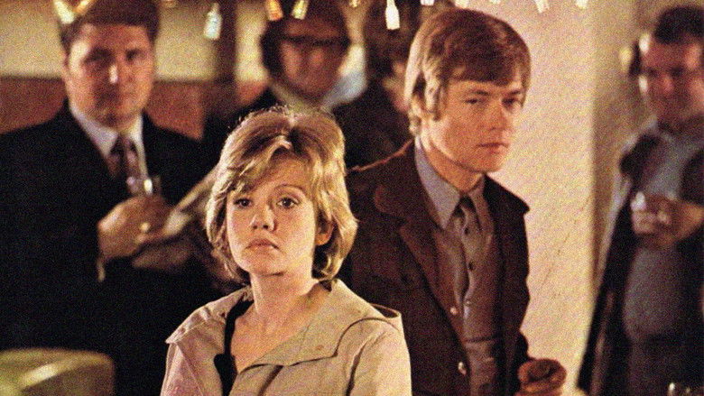 кадр из фильма Deadly Strangers