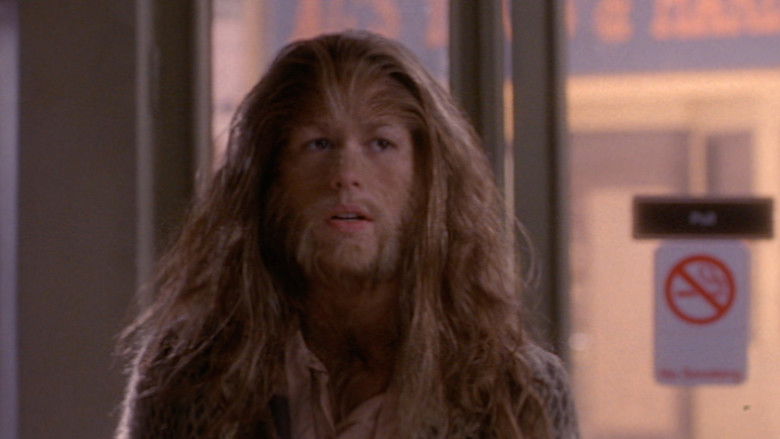 кадр из фильма Охота на оборотня