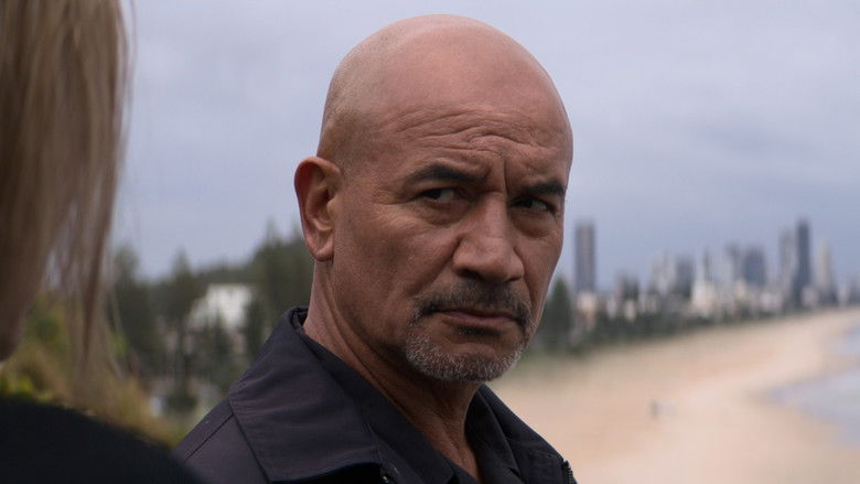 кадр из фильма На гребне волны. Возвращение