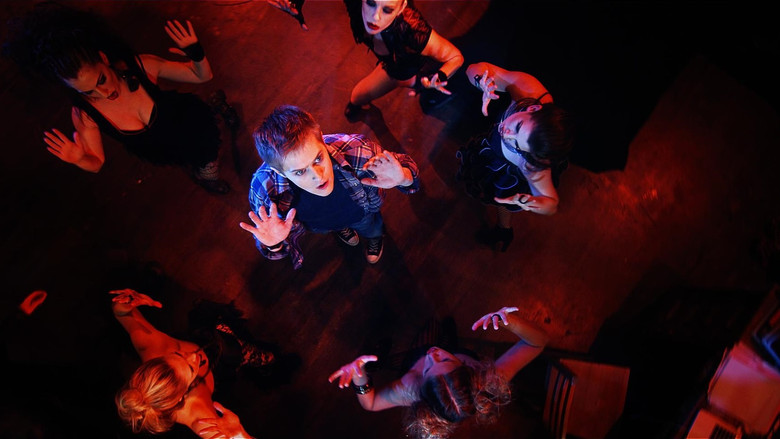 кадр из фильма I Kissed a Vampire