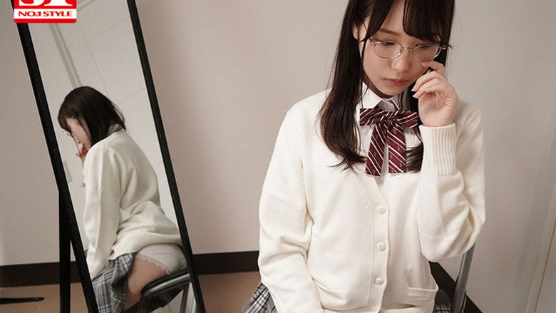 кадр из фильма 普段は物静かな教え子が俺の前だけでは確信犯的にパンチラ誘惑してくる