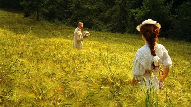 кадр из фильма Комната с видом