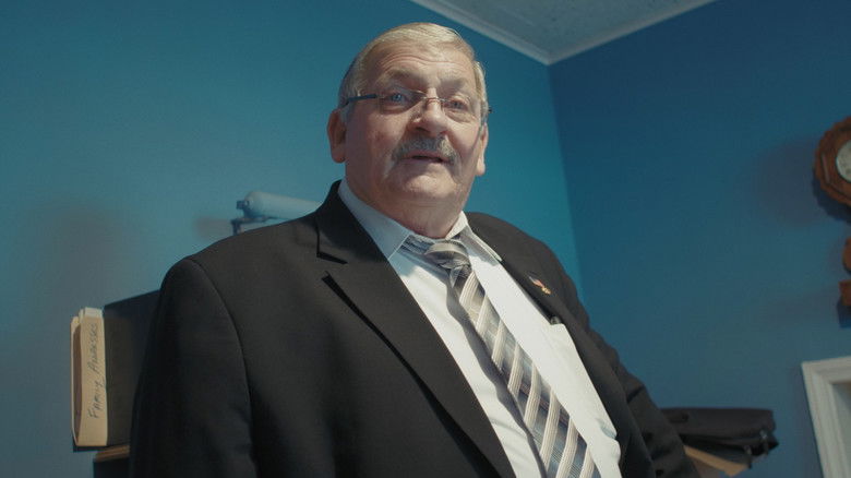 кадр из фильма Handle with Extreme Care