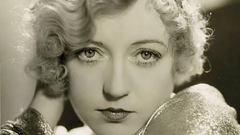 кадр из фильма Page Miss Glory