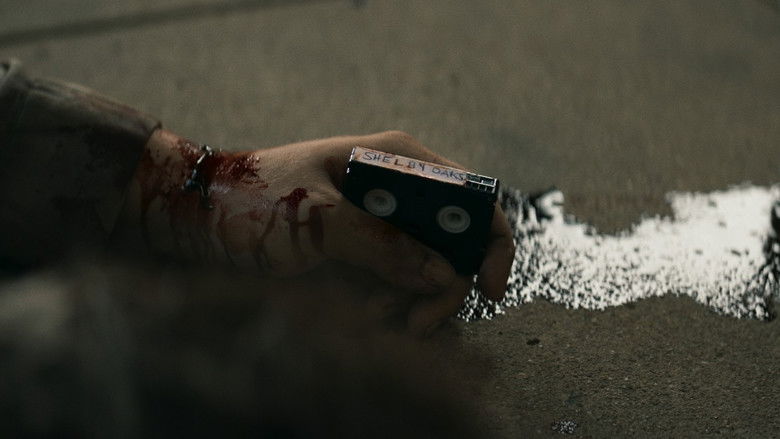 кадр из фильма Шелби Оукс. Город-призрак