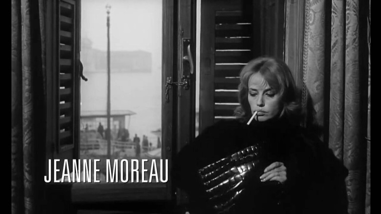 кадр из фильма Ева