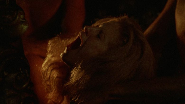 кадр из фильма Сквозь зеркало