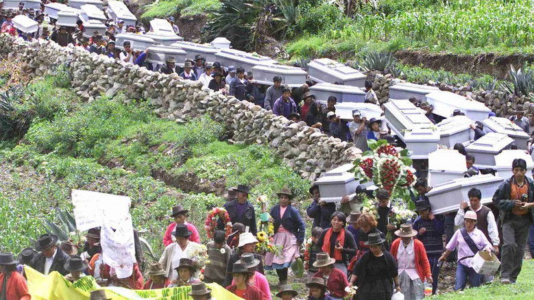 кадр из фильма Lucanamarca