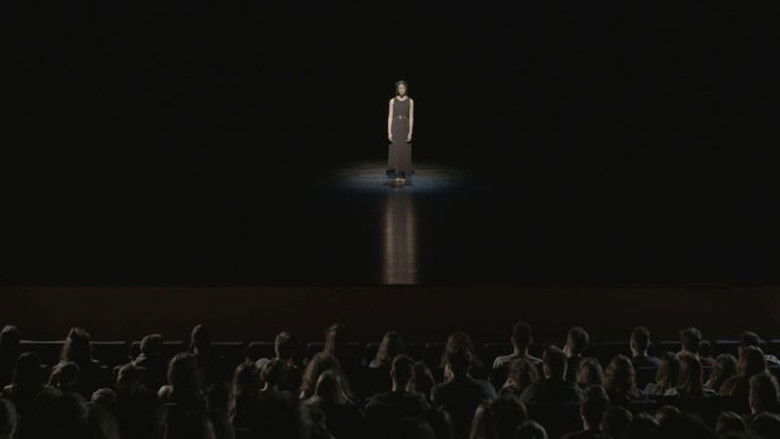 кадр из фильма La voce di Alice