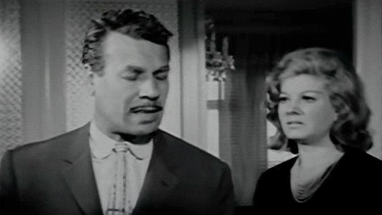 кадр из фильма Artık Düşman Değiliz