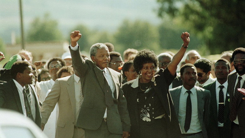 кадр из фильма Free Nelson Mandela
