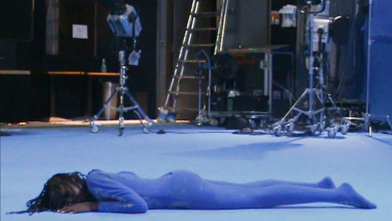 кадр из фильма Naked Blue