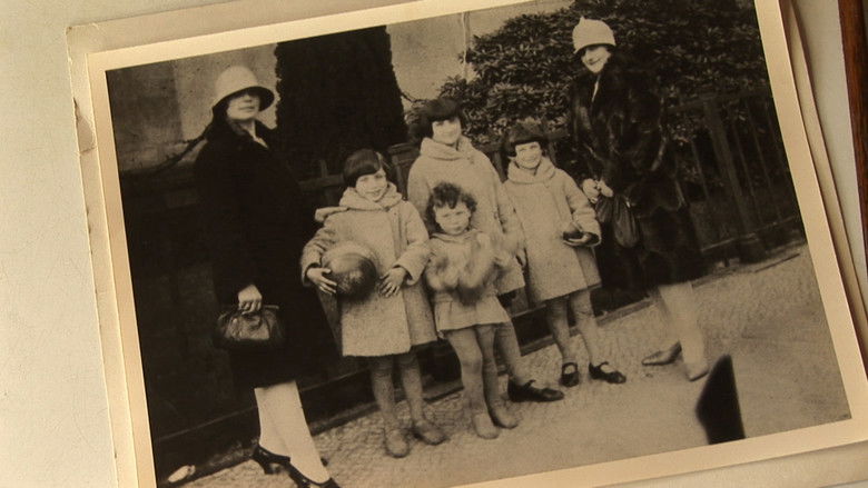 кадр из фильма Chaja & Mimi