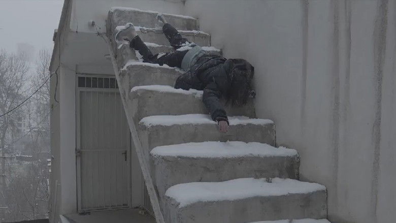 кадр из фильма Inhale