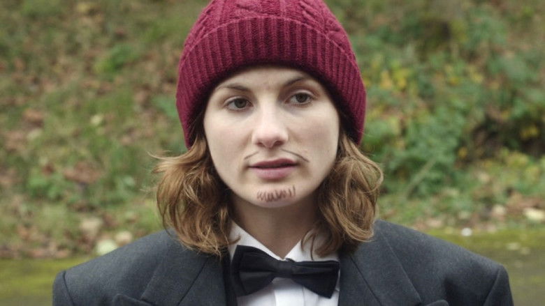 кадр из фильма Навыки взрослой жизни