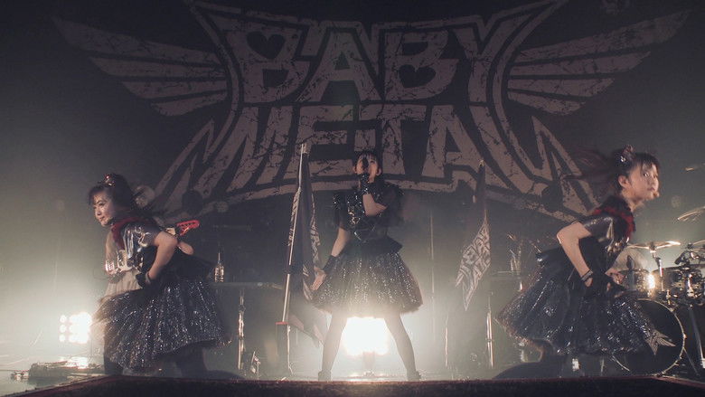 кадр из фильма BABYMETAL THE FIVE FOX FESTIVAL IN JAPAN - GOLD FOX FESTIVAL