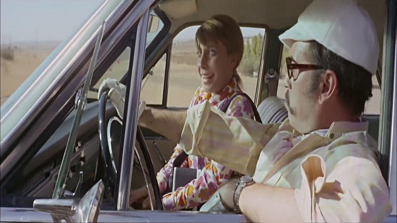 кадр из фильма Objetivo: BI-KI-NI