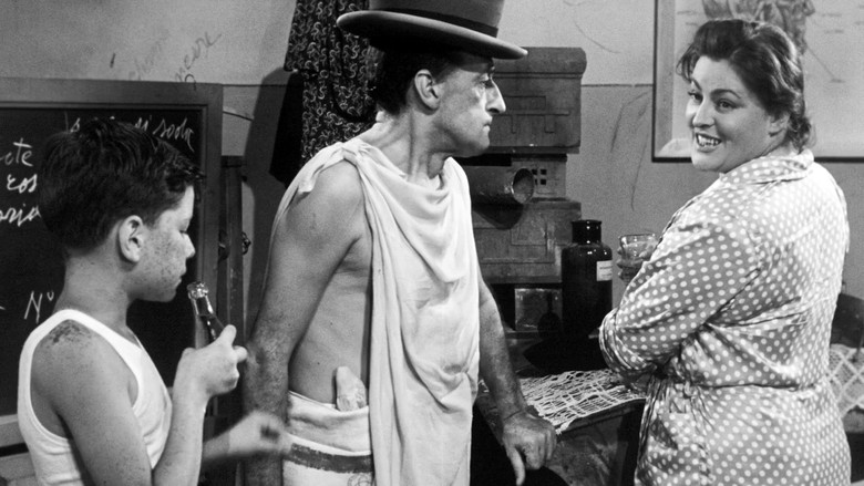 кадр из фильма Totò cerca casa