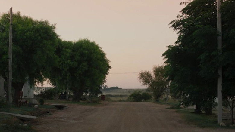 кадр из фильма Февральские дороги