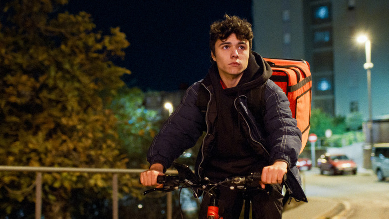 кадр из фильма L’edat imminent