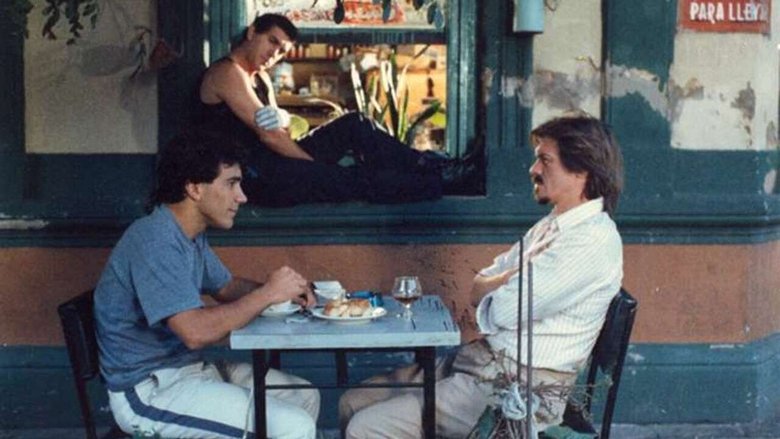 кадр из фильма A dos aguas