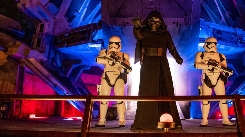 кадр из фильма Star Wars: Galaxy's Edge | Disneyland Resort