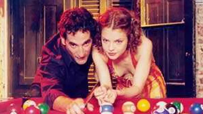 кадр из фильма Gerente en dos ciudades