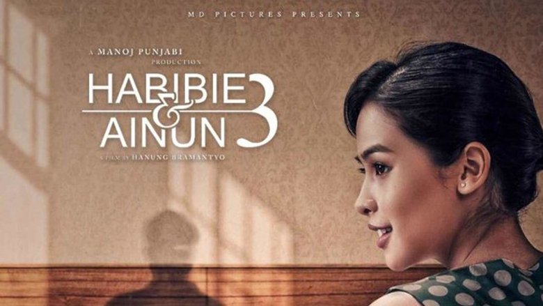 кадр из фильма Habibie & Ainun 3