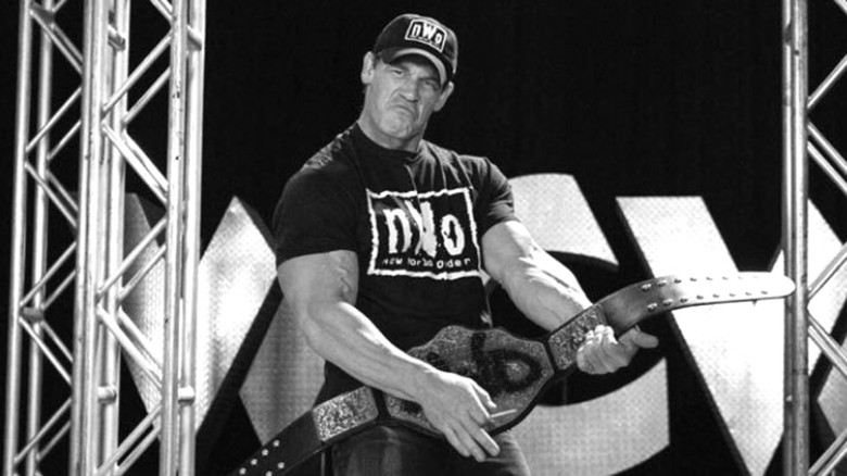 кадр из фильма The Firefly Funhouse Match