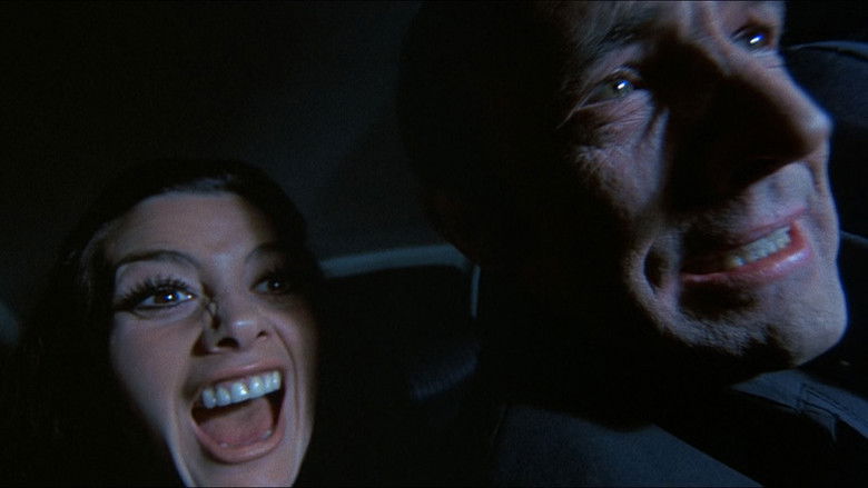 кадр из фильма Байки из склепа