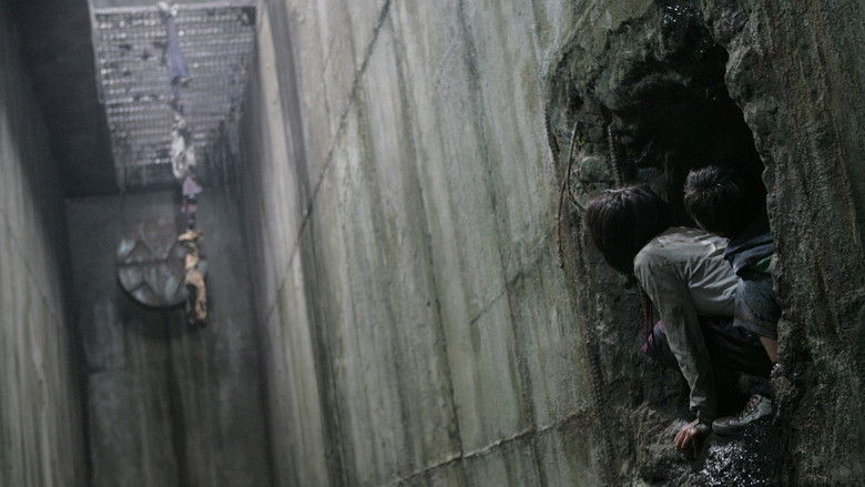 кадр из фильма Вторжение динозавра