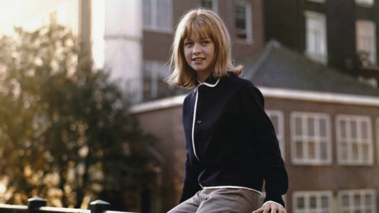 кадр из фильма Marisol: llámame Pepa