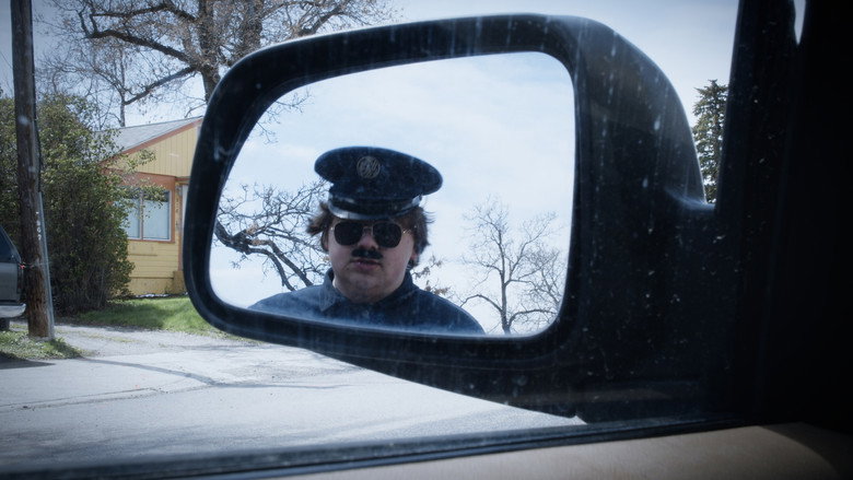 кадр из фильма Looking Through