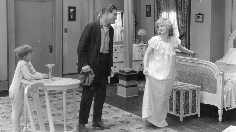 кадр из фильма Charity Castle