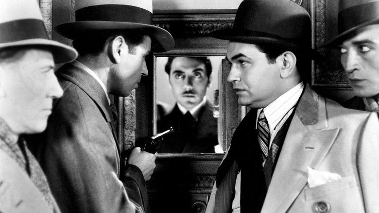 кадр из фильма Маленький Цезарь