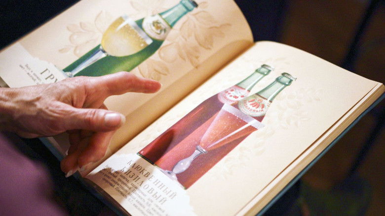 кадр из фильма Stalins Cola - Das süßeste Geheimnis der Sowjetunion